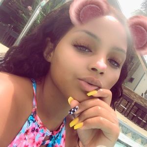 Meet your Posher, Katherine